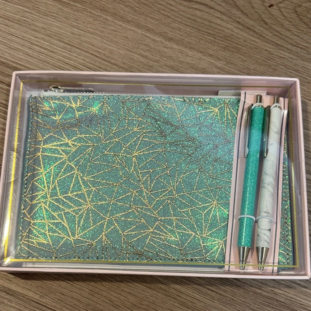Geometric Green and Gold Stationery Set